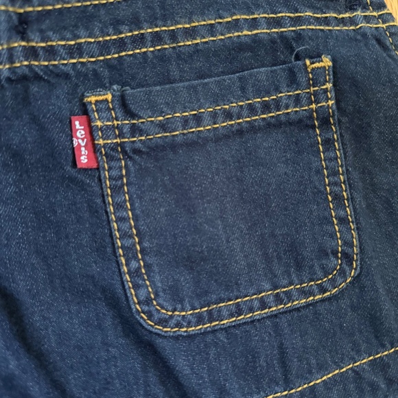 Levi’s Bib Overalls - Picture 4 of 12